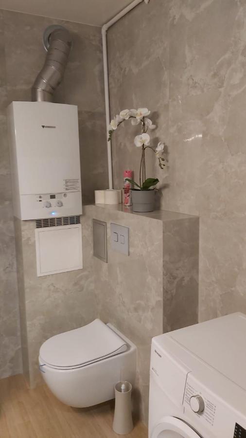Pastelowy Apartament Wrocław Eksteriør billede